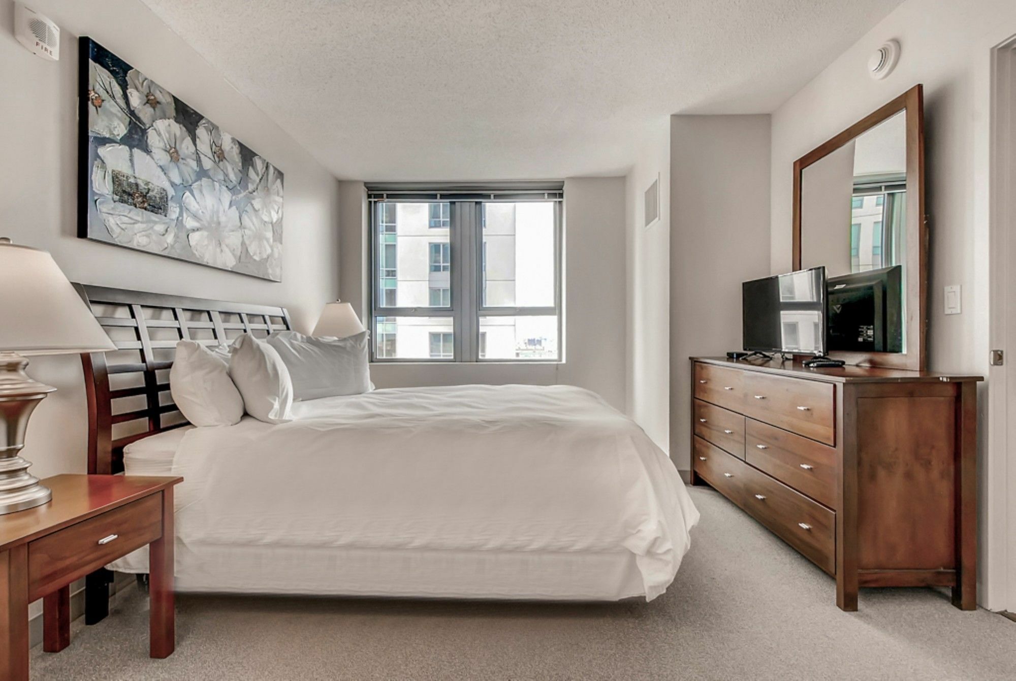 Global Luxury Suites At Boston Garden Экстерьер фото