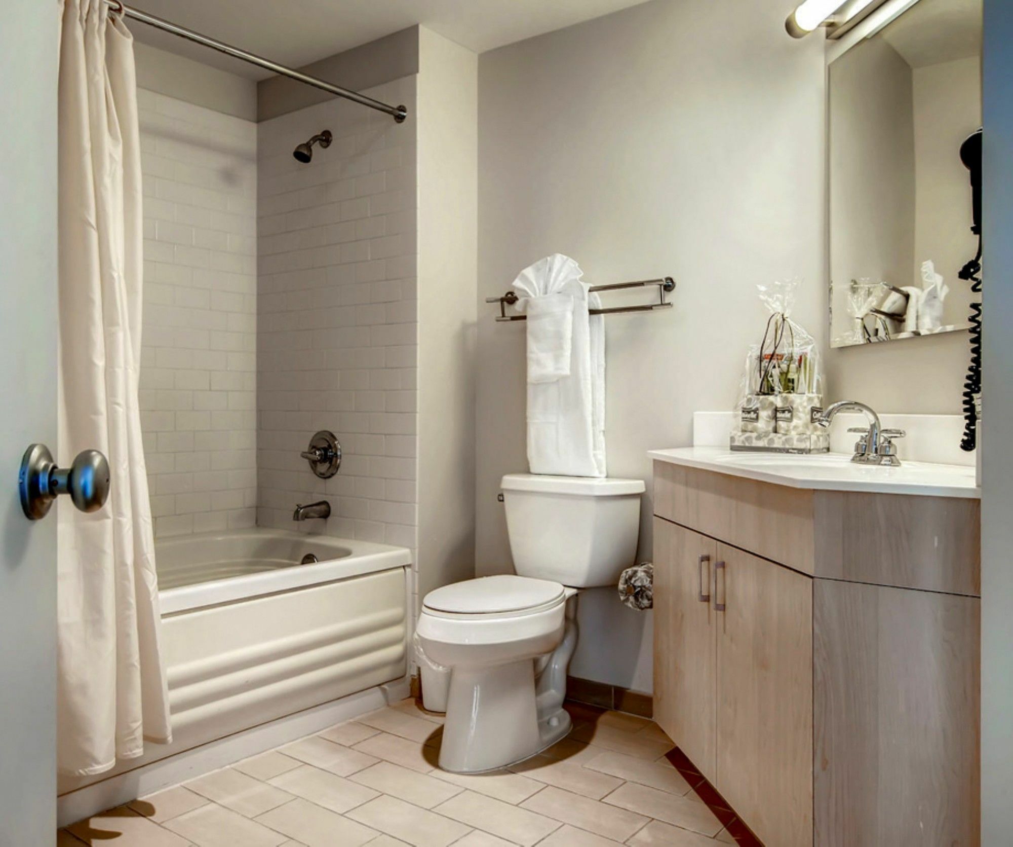 Global Luxury Suites At Boston Garden Экстерьер фото